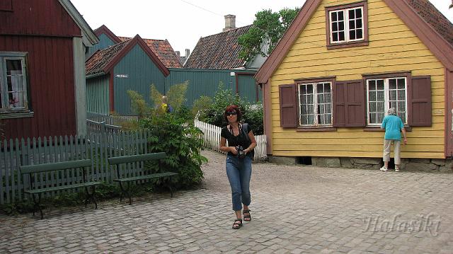 Norwegia (3308).JPG - Oslo - Norsk Folkesmuseum (Gamlebyen - budynki z Chrystianii)